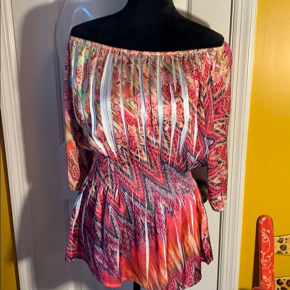 New Direction Top size large - Picture 2 of 6